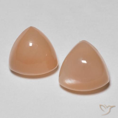 Pietra di luna arancione da 4,18 ct, taglio di 8,3 x 8,1 mm trilioni dall'India, Photo A
