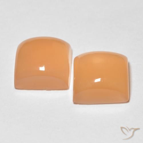 Moonstone Gemstones in 7 x 7 mm (calibrated) Size for Sale, Moonstone Stones in Peach Orange Color