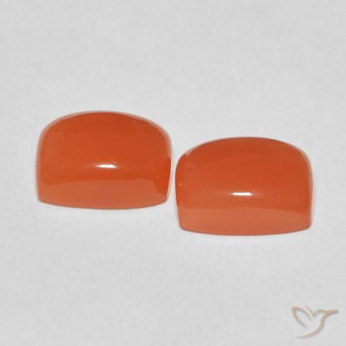 Moonstone Gemstones in 9 x 7 mm (calibrated) Size for Sale, Moonstone Stones in Intense Orange Color