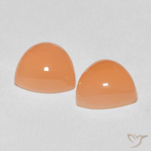 Moonstone Gemstones in 8 x 8 mm (calibrated) Size for Sale, Moonstone Stones in Medium Light-Orange Color
