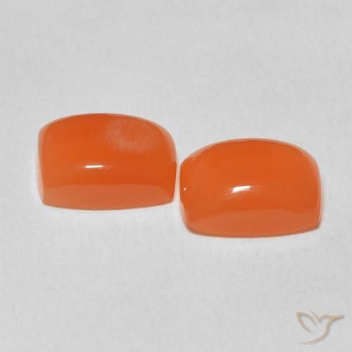 Moonstone Gemstones in 9 x 7 mm (calibrated) Size for Sale, Moonstone Stones in Reddish Orange Color