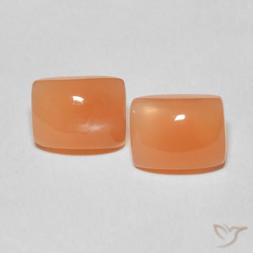 4.81ctw Natural Reddish Orange Moonstone, Cushion, Translucent