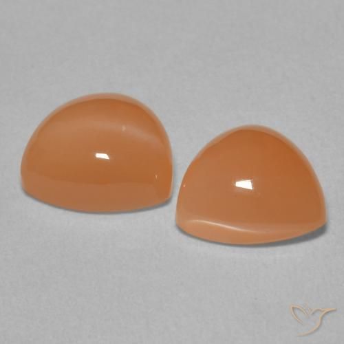 Moonstone Gemstones in 8 x 8 mm (calibrated) Size for Sale, Moonstone Stones in Reddish Orange Color