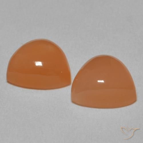 Moonstone Gemstones in 8 x 8 mm (calibrated) Size for Sale, Moonstone Stones in Light Reddish Orange Color