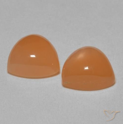 Moonstone Gemstones in 8 x 8 mm (calibrated) Size for Sale, Moonstone Stones in Reddish Orange Color