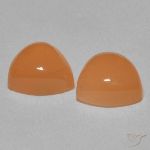 Moonstone Gemstones in 8 x 8 mm (calibrated) Size for Sale, Moonstone Stones in Medium Orange Color