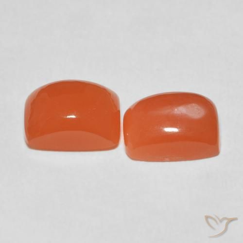 Moonstone Gemstones in 9 x 7 mm (calibrated) Size for Sale, Moonstone Stones in Intense Orange Color