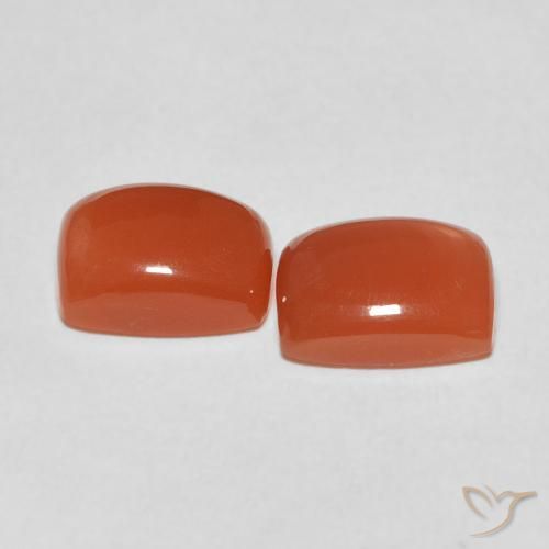 Moonstone Gemstones in 9 x 7 mm (calibrated) Size for Sale, Moonstone Stones in Medium Orange Color