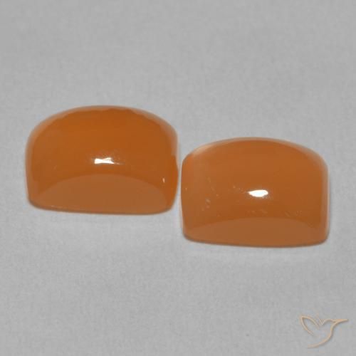 Moonstone Gemstones in 9 x 7 mm (calibrated) Size for Sale, Moonstone Stones in Warm Apricot Orange Color