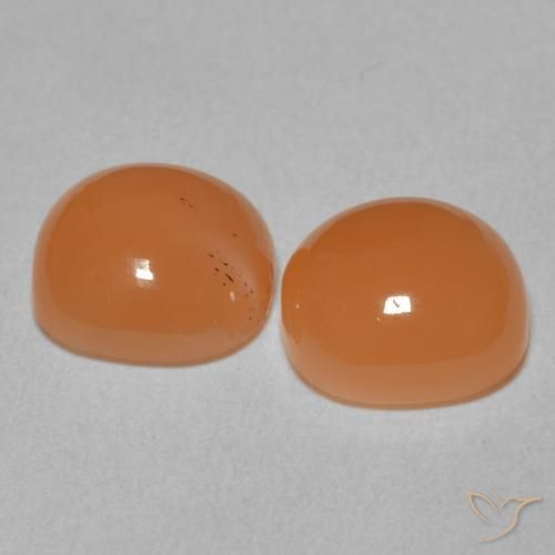 Moonstone Gemstones in 8 x 8 mm (calibrated) Size for Sale, Moonstone Stones in Medium Orange Color