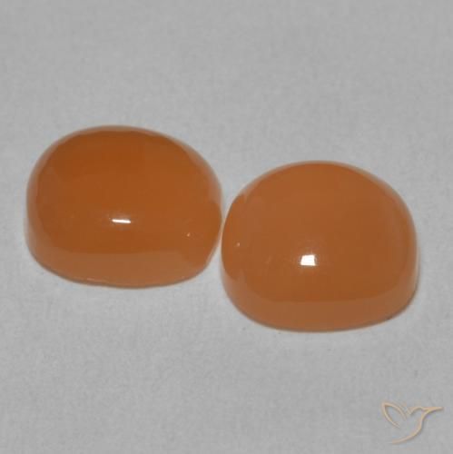 Moonstone Gemstones in 8 x 8 mm (calibrated) Size for Sale, Moonstone Stones in Warm Apricot Orange Color