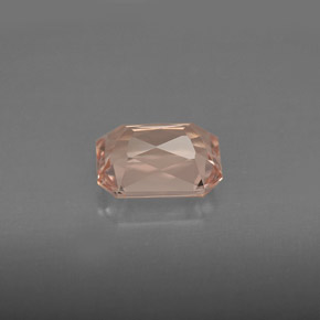 Morganite Gemstone in 7.9 x 6.3 mm Size for Sale, Morganite Stone in Salmon Color