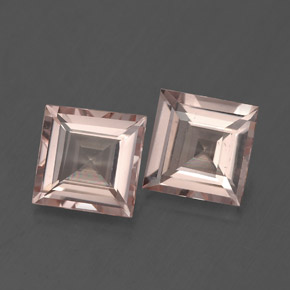 2.52 ct Pink Morganite Gemstone, Morganite Gem in Square Facet Shape for Sale.