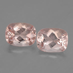2.94 ct Pink Morganite Gemstone, Morganite Gem in Cushion-Cut Shape for Sale.