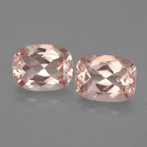 2.71 ct Pink Morganite Gemstone, Morganite Gem in Cushion-Cut Shape for Sale.