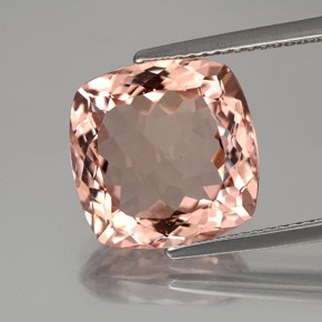 6.93 ct Pink Morganite Gemstone, Morganite Gem in Cushion-Cut Shape for Sale.