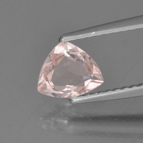 0.6ct Trillion Facet Light Pink Morganite Gem for sale 0.6ct Trillion Facet Light Pink Morganite Gem (ID: 458075)