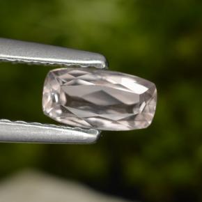 0.4ct Cushion-Cut Light Pink Morganite Gem for sale 0.4ct Cushion-Cut Light Pink Morganite Gem (ID: 466970)