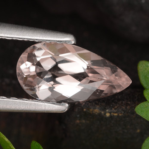 0.8ct Pear Facet Light Pink Morganite Gem for sale 0.8ct Pear Facet Light Pink Morganite Gem (ID: 473187)