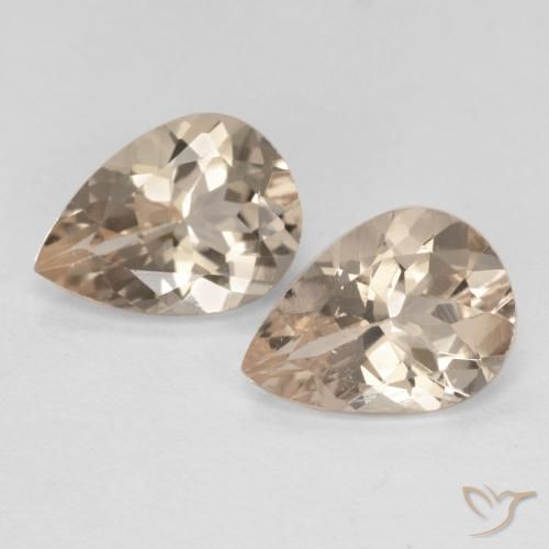 Light Golden Morganite Gem - 0.9ct Pear Facet (ID: 571877)