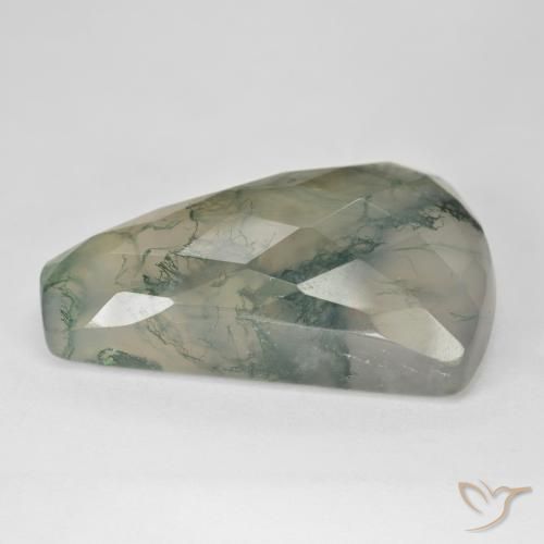 Moss Agate Gemstone in 30.7 x 20.3 mm Size for Sale, Moss Agate Stone in Light Green Color