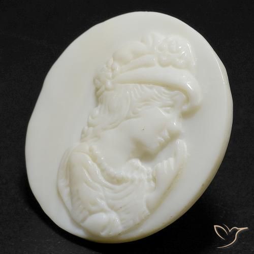 14.55 ct White Mother of Pearl Stone, Natural Mother of Pearl in Round Carved Cameo Shape for Sale