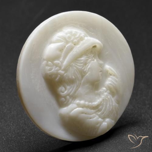 Mother of Pearl Gemstone in 25.1 mm Size for Sale, Mother of Pearl Stone in Pearl White Color