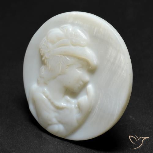Mother of Pearl Gemstone in 25.1 mm Size for Sale, Mother of Pearl Stone in Pearl White Color