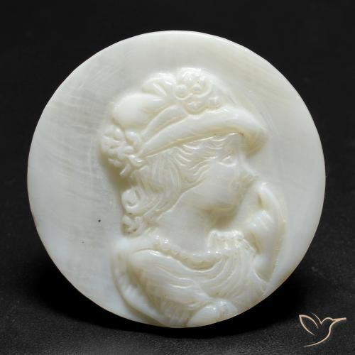 14.44 ct Carved Mother of Pearl, 25.1 mm From China, Photo A