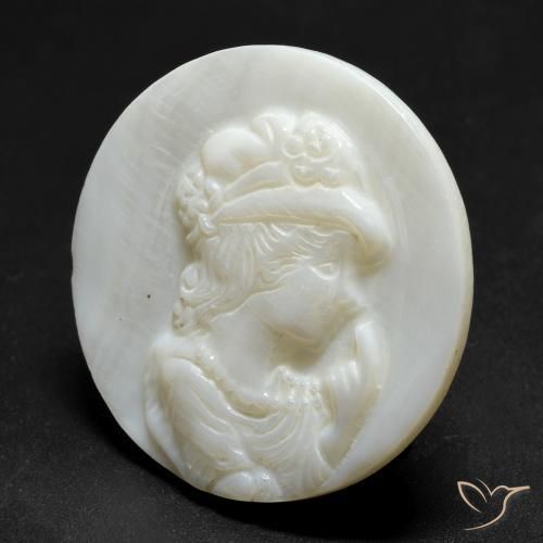 Mother of Pearl Gemstone in 25.1 mm Size for Sale, Mother of Pearl Stone in Warm White Color
