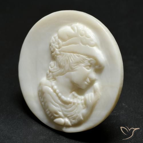 Mother of Pearl Gemstone in 25 mm Size for Sale, Mother of Pearl Stone in Warm White Color