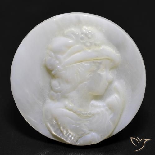 16.81 ct Carved Mother of Pearl, 24.4 mm From China, Photo A