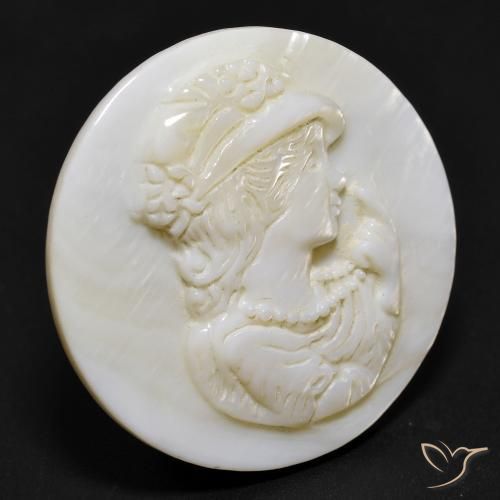 14.26 ct White Mother of Pearl Stone, Natural Mother of Pearl in Round Carved Cameo Shape for Sale