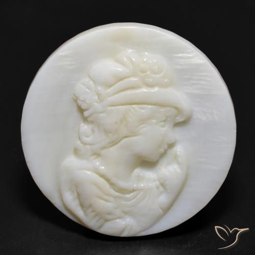 16.55 ct Carved Mother of Pearl, 25.3 mm From China, Photo A