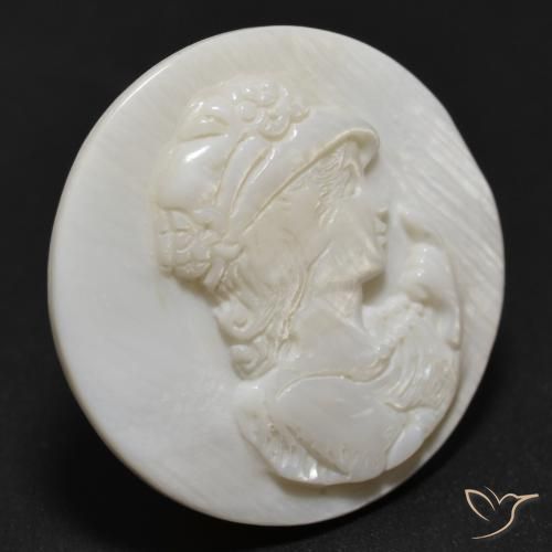 Mother of Pearl Gemstone in 24.8 mm Size for Sale, Mother of Pearl Stone in White Color