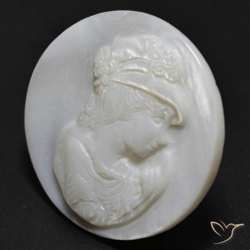 12.91 ct White Mother of Pearl Stone, Natural Mother of Pearl in Round Carved Cameo Shape for Sale