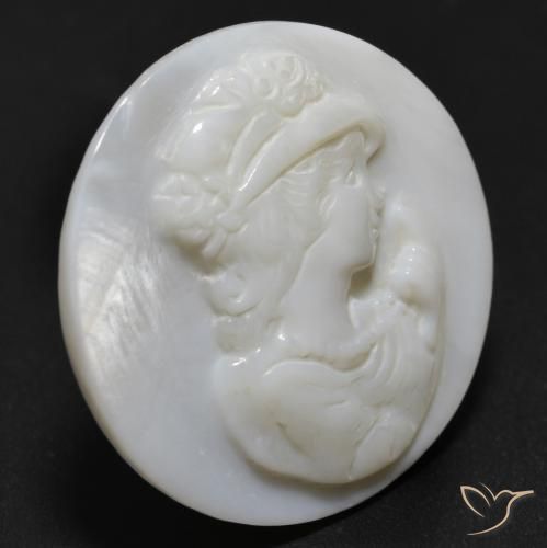 Mother of Pearl Gemstone in 25.2 mm Size for Sale, Mother of Pearl Stone in Pearl White Color