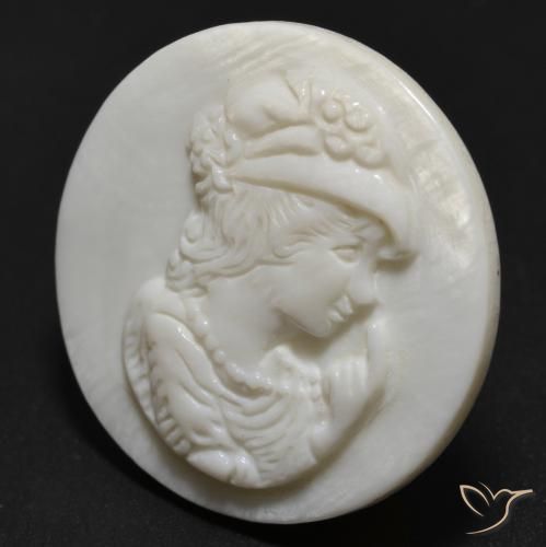 17.11 ct White Mother of Pearl Stone, Natural Mother of Pearl in Round Carved Cameo Shape for Sale