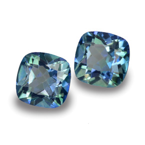 1.29 ct Multicolor Mystic Topaz Stone, Natural Mystic Topaz in Cushion-Cut Shape for Sale