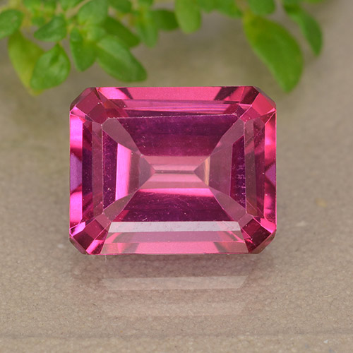 Medium-Dark Pink Mystic Topaz Gem - 4ct Octagon Step Cut (ID: 489538)