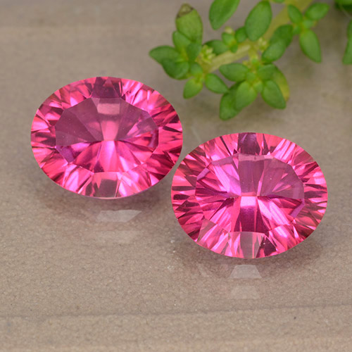 Dark Pink Mystic Topaz Gem - 2.9ct Oval Concave Cut (ID: 490088)