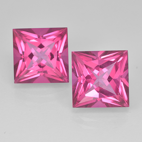 Par de Topacio Místico Cuadrada a juego de 10,1 x 10,1mm - Peso 12,98 ct en total / promedio. 6,49 ct cada uno, color Rosado intenso en claridad vvs-vs, piedra preciosa natural , dureza de Mohs 8 - 8 Adecuado para joyas de uso diario, Photo A