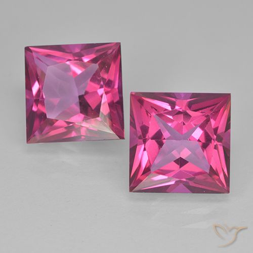 Topaze mystique rose de 12,53 ct, taille princesse de 10 x 10 mm du Brésil, Photo A