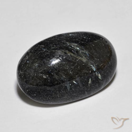 Nuummite 20,1 x 13,1mm nero Ovale cabochon dall'India, peso di 13,93 ct, gemma naturale non trattati in purezza Opaque, 1 pezzo Nuummite - Colore: Nero, durezza Mohs di 5,5 - 6, Photo A