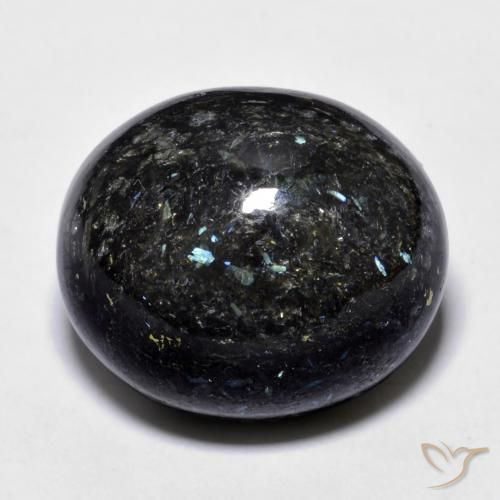 21,7ct Ovale cabochon nero Nuummite dall'India, Dimension 18,5 x 15,9mm, Natural non trattati Gemstone, Opaque Clarity, 1 piece Nuummite in Nero con scintillio blu Color, Mohs Hardness of 5,5 - 6, Photo A