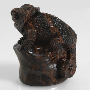 168.60 ct Brown Obsidian Stone, Natural Obsidian in Carved Iguana Shape for Sale