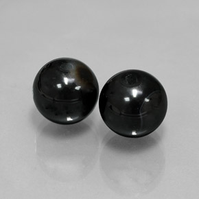 14.48 ct Black Onyx Stone, Natural Onyx in Drilled Sphere Shape for Sale