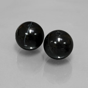 14.42 ct Black Onyx Stone, Natural Onyx in Drilled Sphere Shape for Sale