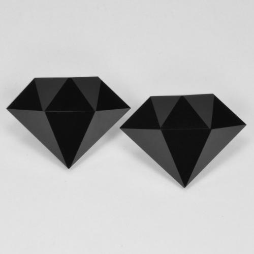 Noire Onyx gemme - 3.3ct Shield Faceted (ID: 602256)