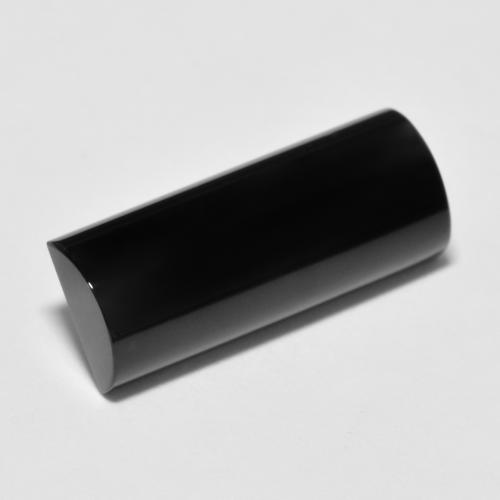 Onice 17,2 x 7,1mm nero half cylinder cabochon dal Myanmar, peso di 4,51 ct, gemma naturale Tinto in purezza Opaque, 1 pezzo Onice - Colore: Nero, durezza Mohs di 6,5 - 7 adatto per gioielli da indossare ogni giorno, Photo A